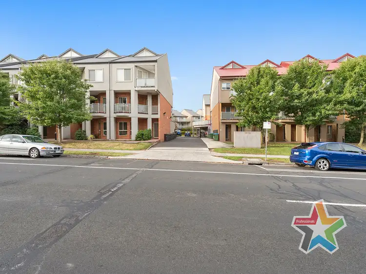 Sixth view of Homely townhouse listing, 102/13-15 Hewish Road, Croydon VIC 3136