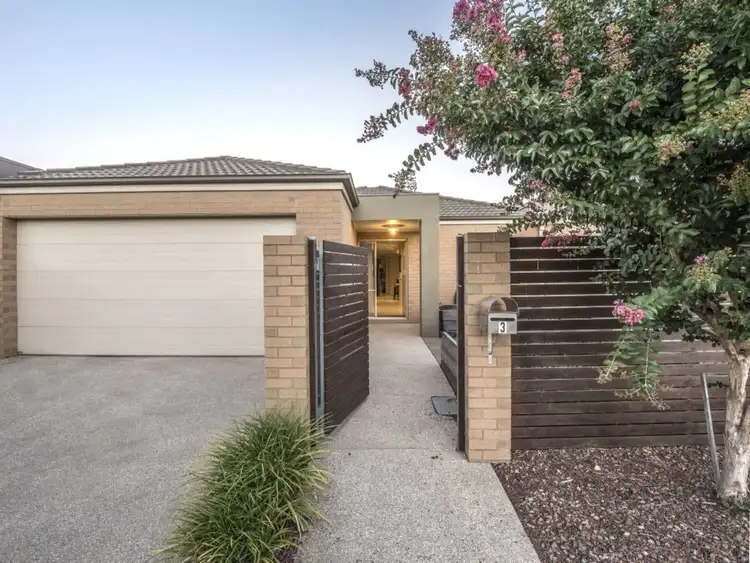 Second view of Homely townhouse listing, 3 Toorak Terrace, Shepparton VIC 3630