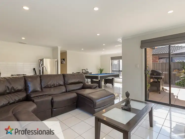 Fifth view of Homely house listing, 21 Almond Circuit, Munno Para West SA 5115