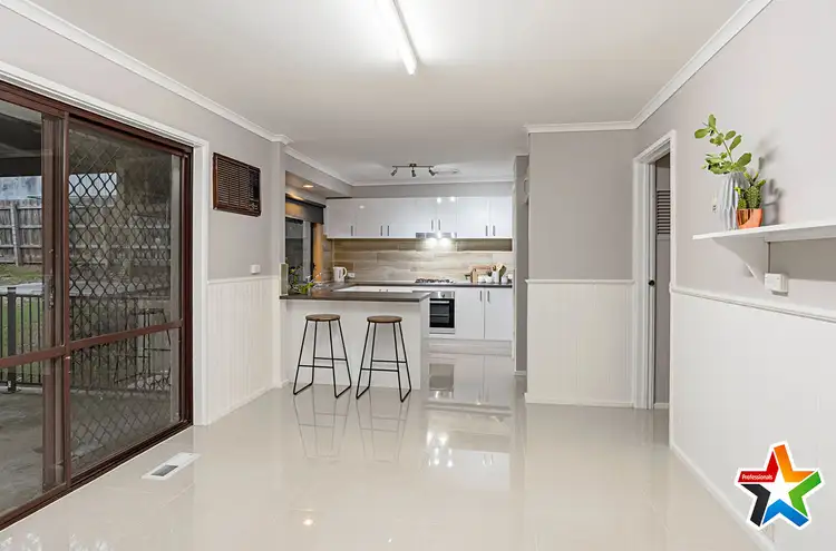 Sixth view of Homely house listing, 25 Myoora Drive, Mooroolbark VIC 3138