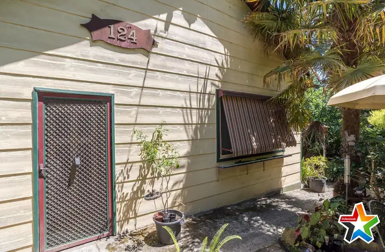124 Monbulk Road, Mount Evelyn VIC 3796