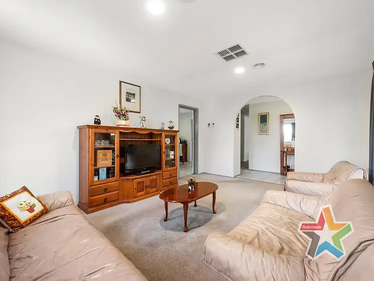 Fourth view of Homely house listing, 1/2 Goroke Court, Croydon South VIC 3136