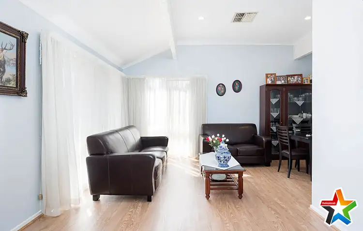 Fourth view of Homely house listing, 6 Dinsdale Court, Mooroolbark VIC 3138