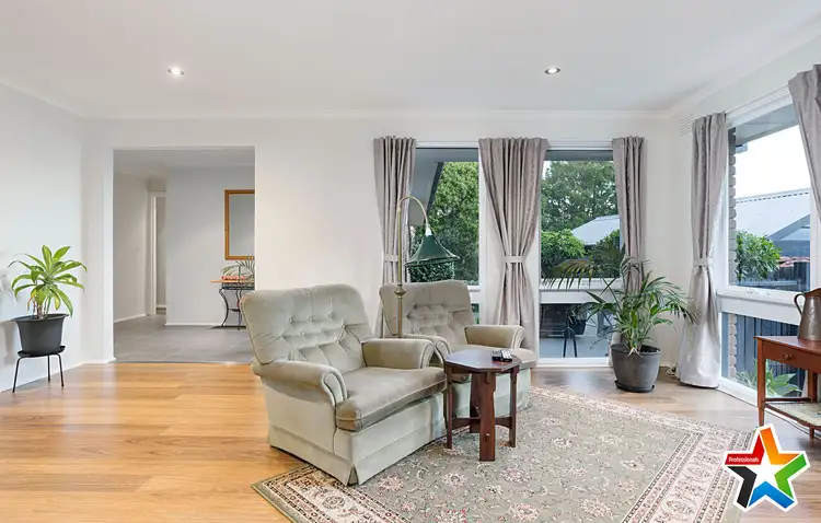 Third view of Homely house listing, 5 Sunburst Court, Mooroolbark VIC 3138