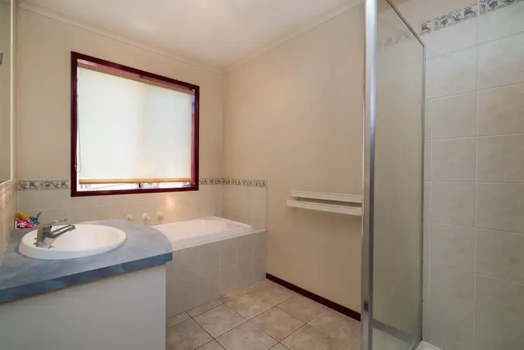 Seventh view of Homely house listing, 3 Basil Court, Baranduda VIC 3691