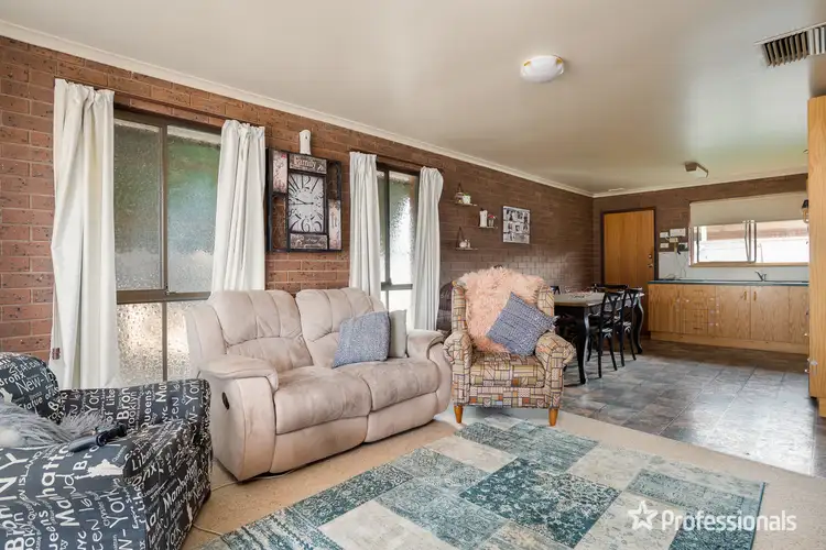 Fourth view of Homely unit listing, Unit 1/646 Koorlong Avenue, Irymple VIC 3498