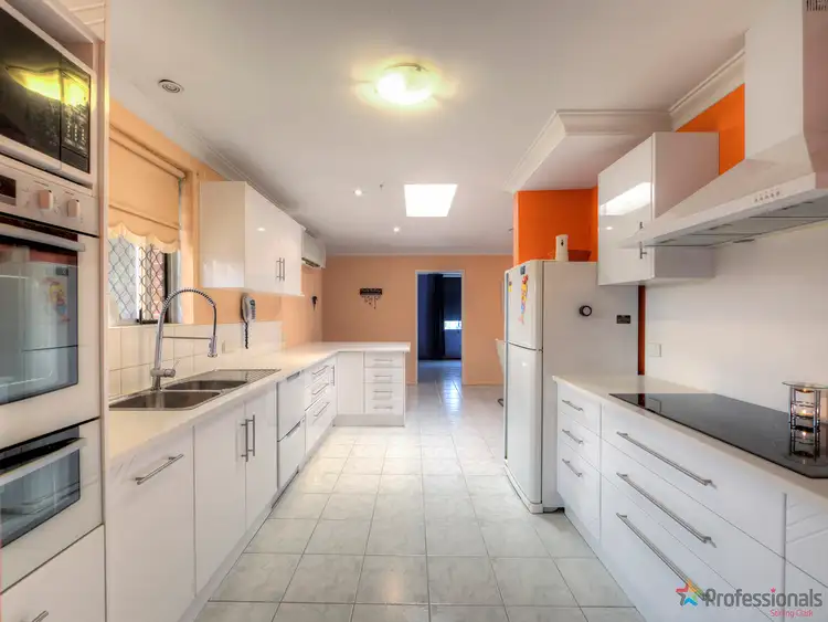 Seventh view of Homely house listing, 4 Pumice Court, Forrestfield WA 6058