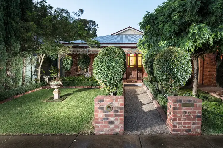19 Plover Drive, Kialla VIC 3631