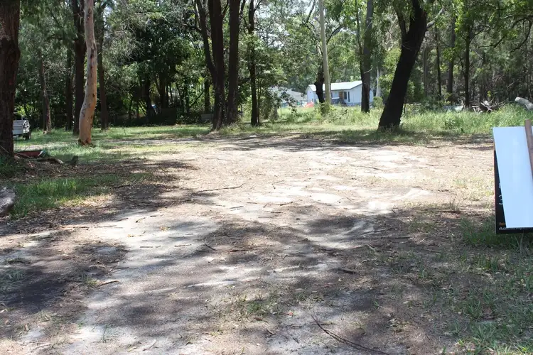 17 Kate Street, Macleay Island QLD 4184