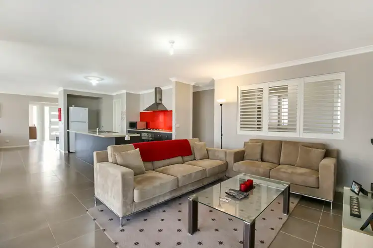 Fifth view of Homely house listing, 51 Hillcrest Drive, Hillside VIC 3037