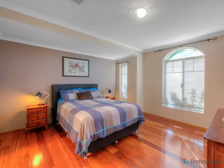 Fourth view of Homely house listing, 18 Merlin Way, Wattle Grove WA 6107