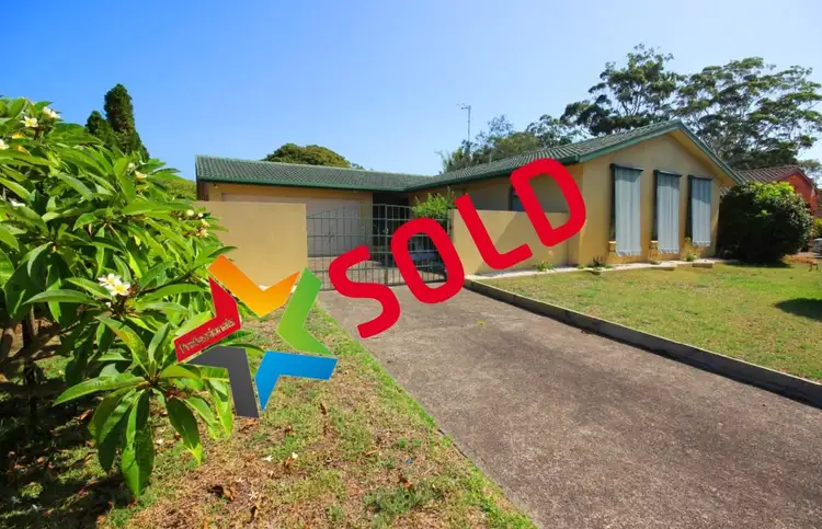 12 Treeview Place, Forster NSW 2428