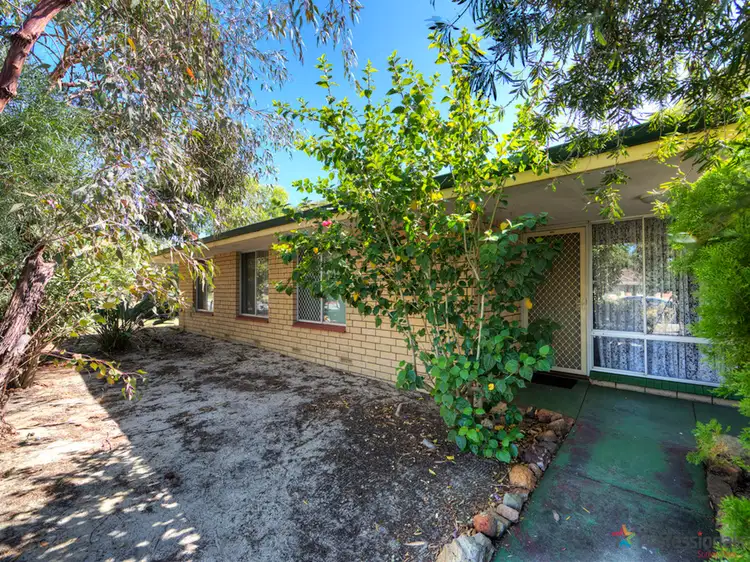 62 Carisbrooke Street, Maddington WA 6109
