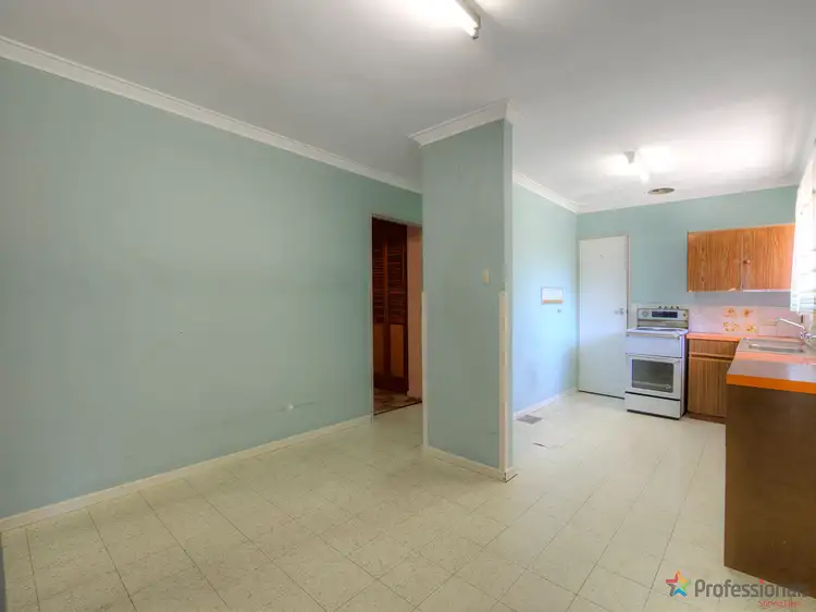 Sixth view of Homely house listing, 62 Carisbrooke Street, Maddington WA 6109