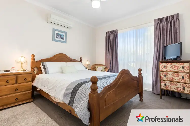 Fifth view of Homely townhouse listing, 27 Fox Street, East Bendigo VIC 3550