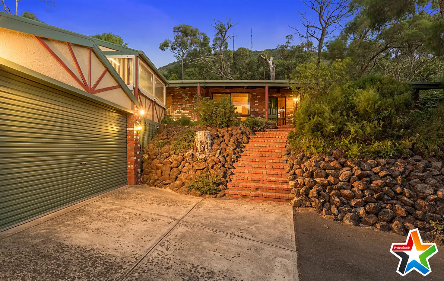 Main view of Homely house listing, 2 Jubilee Road, Montrose VIC 3765