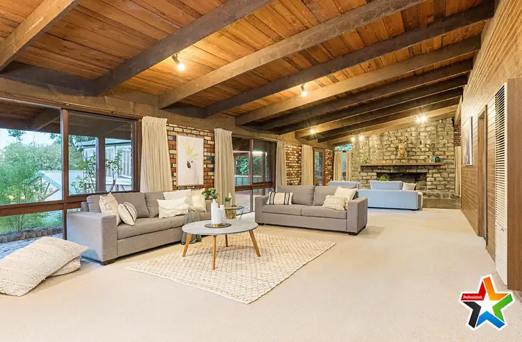 Sixth view of Homely house listing, 2 Jubilee Road, Montrose VIC 3765