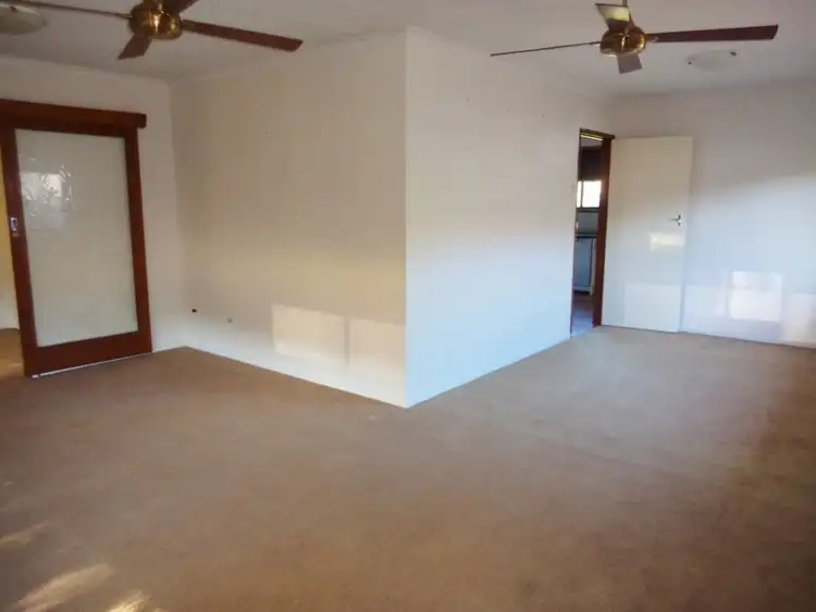 Sixth view of Homely house listing, 4 Mellor Grove, Swan Hill VIC 3585