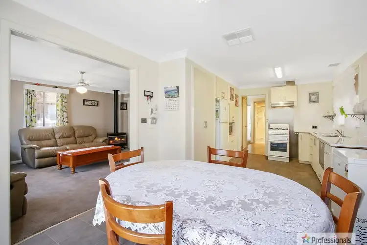 Second view of Homely house listing, 8 Tourmaline Drive, Wodonga VIC 3690