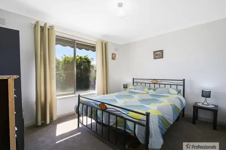 Fourth view of Homely house listing, 8 Tourmaline Drive, Wodonga VIC 3690