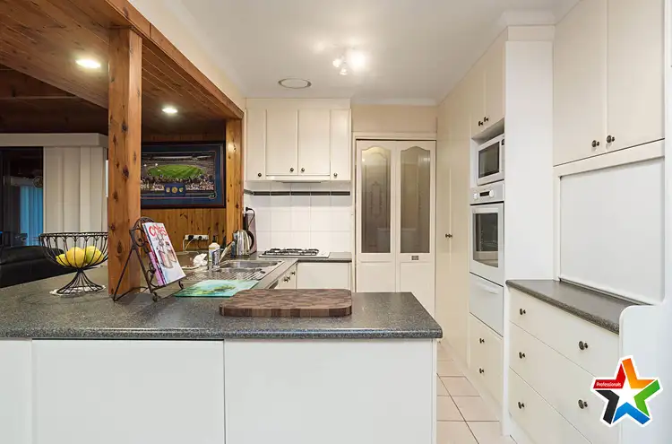Fifth view of Homely house listing, 4 Meadowlark Lane, Mooroolbark VIC 3138