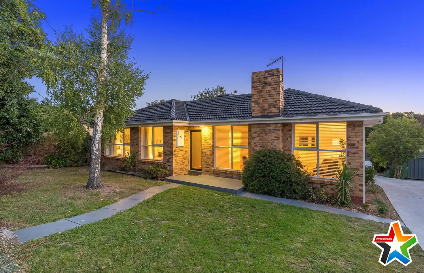 Main view of Homely house listing, 20 Swinburne Avenue, Mooroolbark VIC 3138