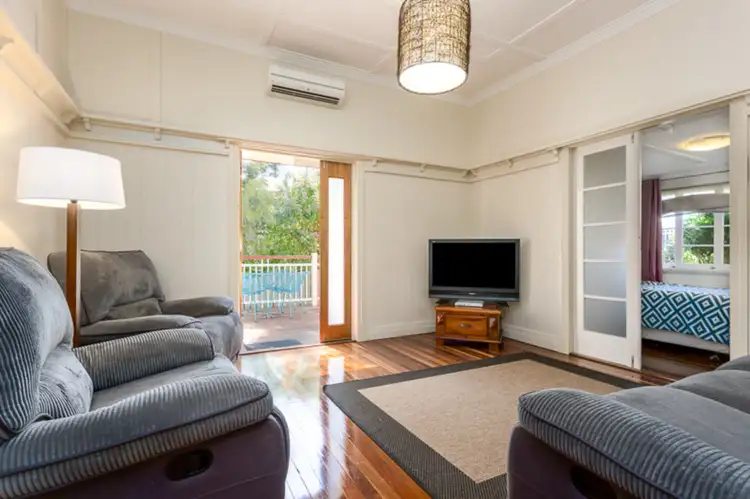 36 Pine Mountain Road, North Ipswich QLD 4305