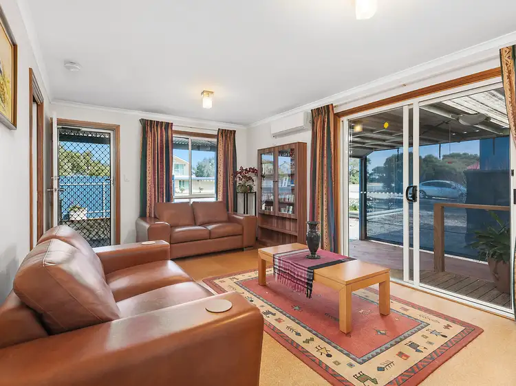 9 Dotterel Street, Marion Bay SA 5575