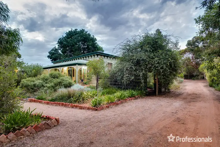 Sixth view of Homely house listing, 625 - 627 Sandilong Avenue, Irymple VIC 3498