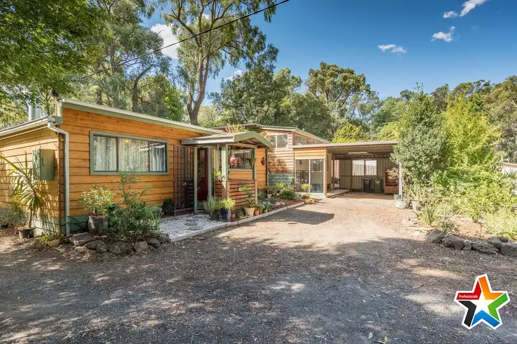 6 Reserves Road, Mount Evelyn VIC 3796