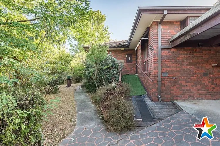 82 Hawthory Road, Kilsyth VIC 3137