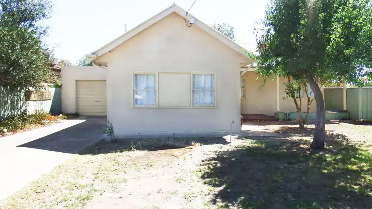 25 Mackeller Crescent, Mooroopna VIC 3629
