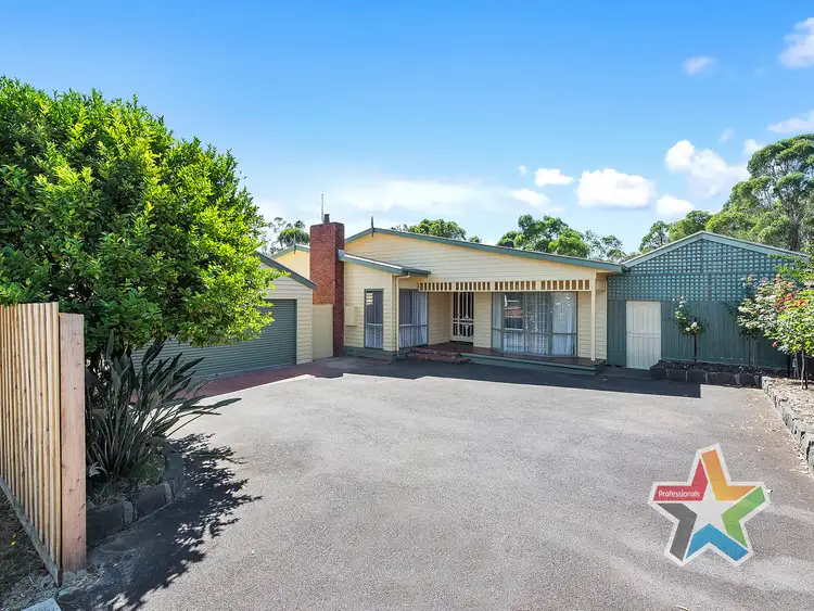 Second view of Homely house listing, 20 Oban Road, Ringwood North VIC 3134