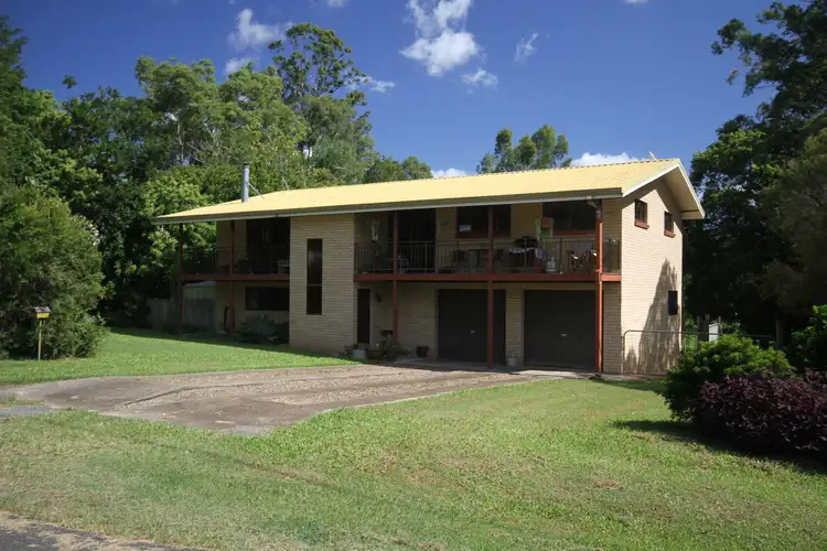 2 Rosslyn Road, Southside QLD 4570