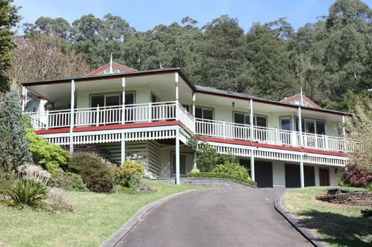 17 Leila Road, Warburton VIC 3799