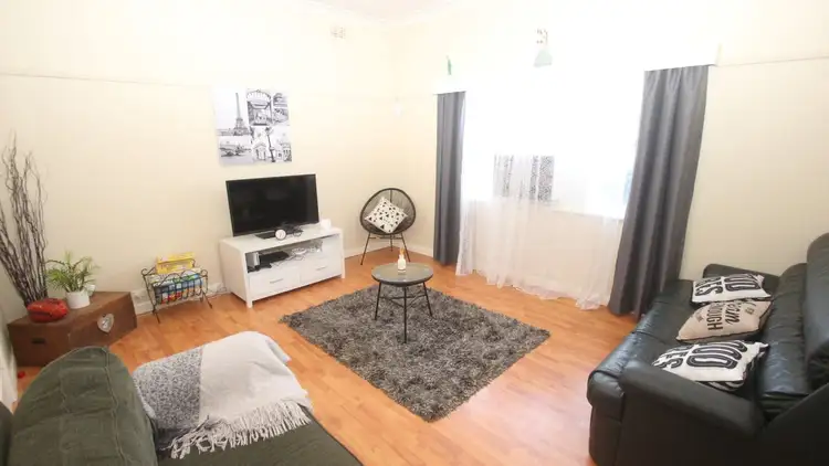 Second view of Homely house listing, 7 Simson Street, Carisbrook VIC 3464