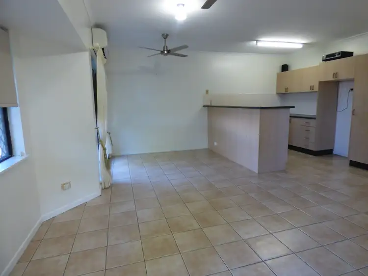 Fifth view of Homely unit listing, 1/205 Spence Street, Bungalow QLD 4870