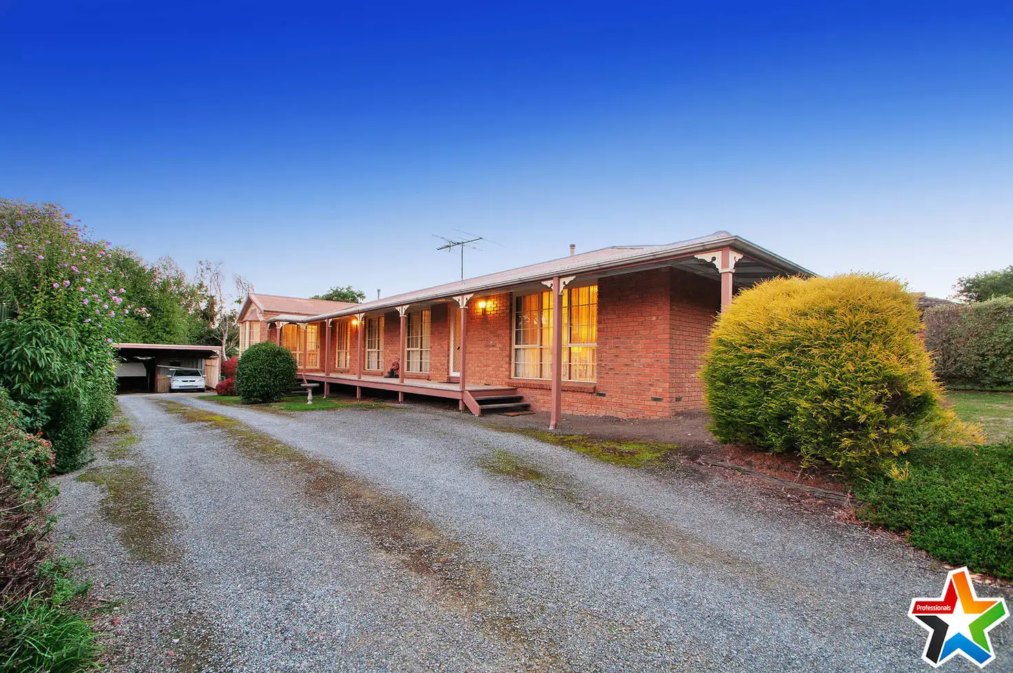 Main view of Homely house listing, 16 Dobell Place, Mooroolbark VIC 3138