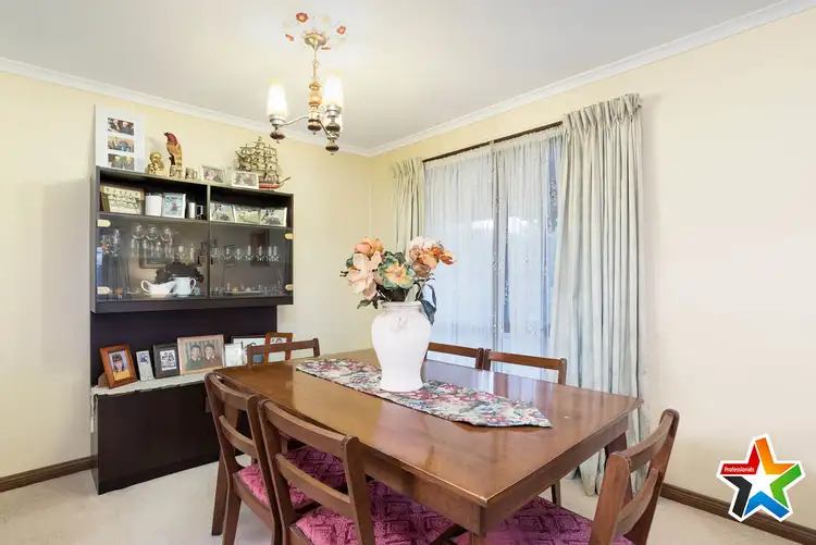 Fifth view of Homely house listing, 16 Dobell Place, Mooroolbark VIC 3138