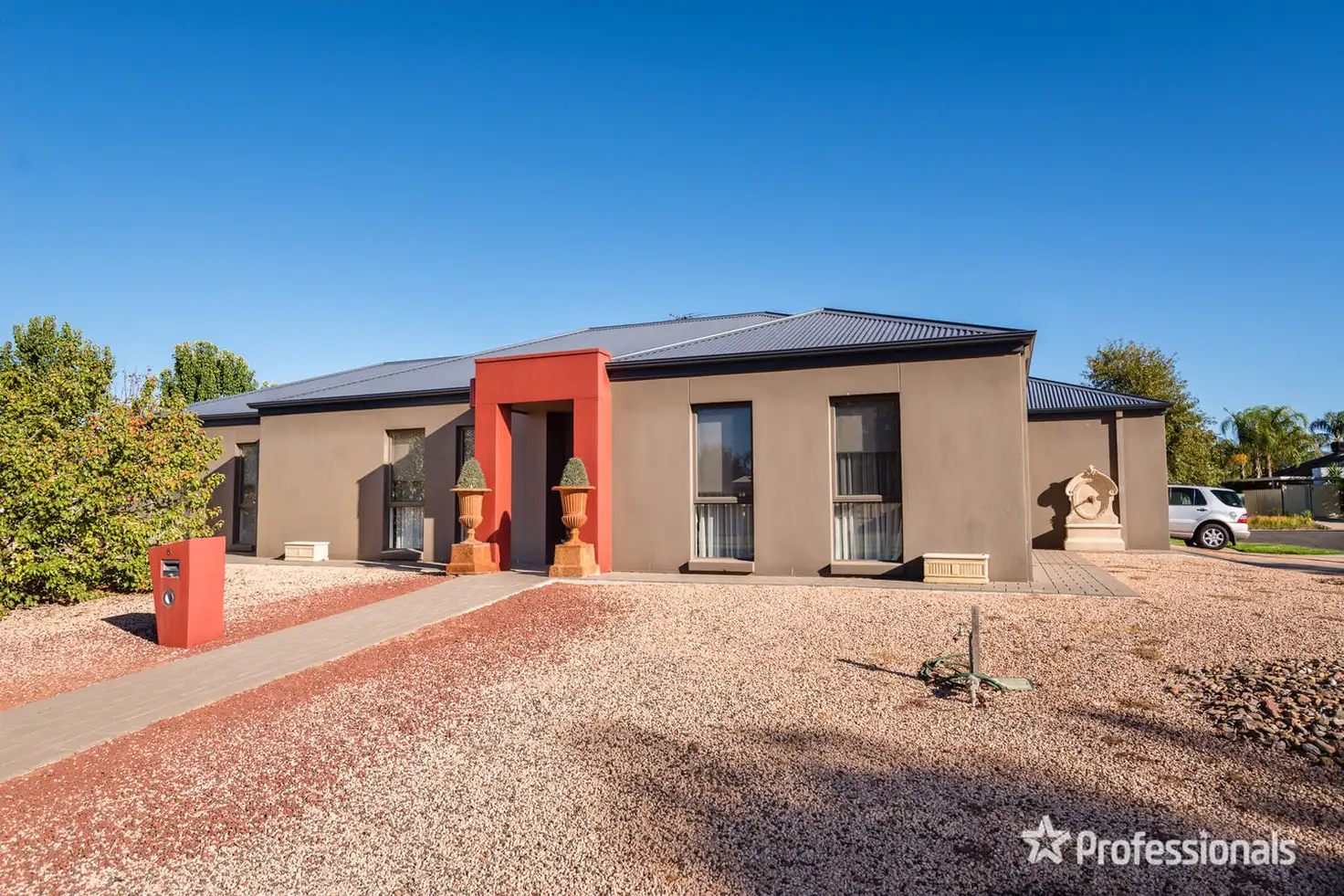 Main view of Homely house listing, 5 Rodeo Drive, Mildura VIC 3500
