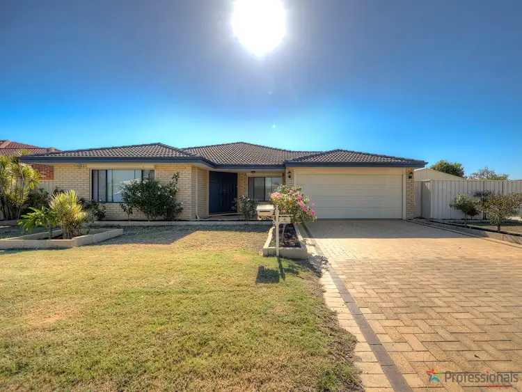 6 Doepel Way, Wattle Grove WA 6107