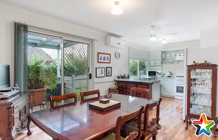 Fifth view of Homely house listing, 2 Kincumber Drive, Croydon VIC 3136