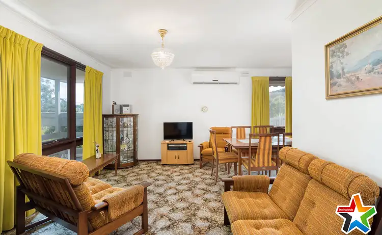 Second view of Homely house listing, 10 Meadowlark Lane, Mooroolbark VIC 3138