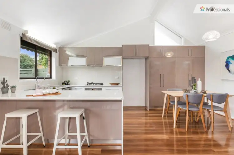 2/56-60 Hamilton Road, Bayswater North VIC 3153