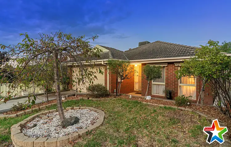 4 Sunnyridge Court, Chirnside Park VIC 3116