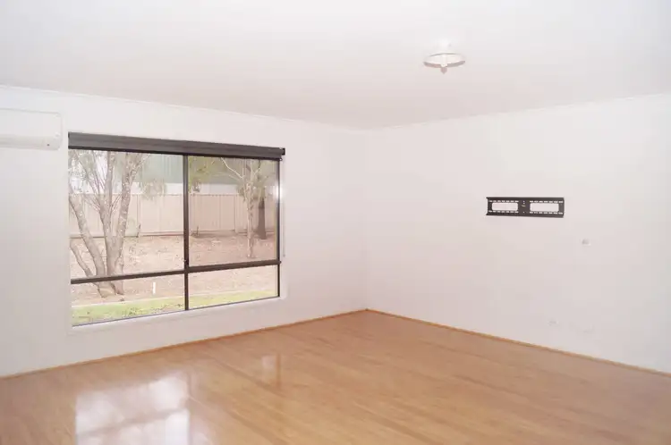 Fifth view of Homely townhouse listing, 9 Pyrus Court, Kialla VIC 3631