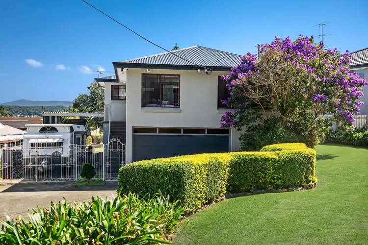 9 Farm Street, Speers Point NSW 2284