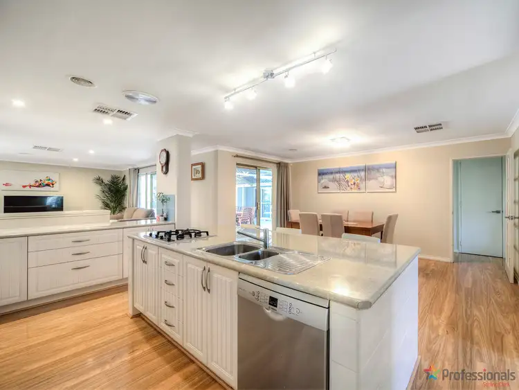 Fourth view of Homely house listing, 5 Cootamundra Way, Maida Vale WA 6057