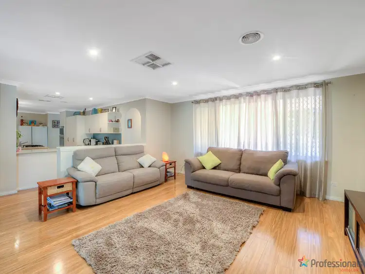 Seventh view of Homely house listing, 5 Cootamundra Way, Maida Vale WA 6057