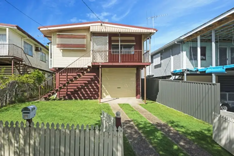 92 Longland Street, Redcliffe QLD 4020